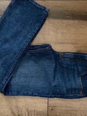 Abercrombie & Fitch The '90s Straight Mid Rise Jeans - Dark Blue